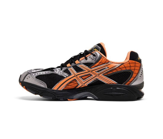 Asics
GEL-Nimbus 10.1
"Black Rust Orange"