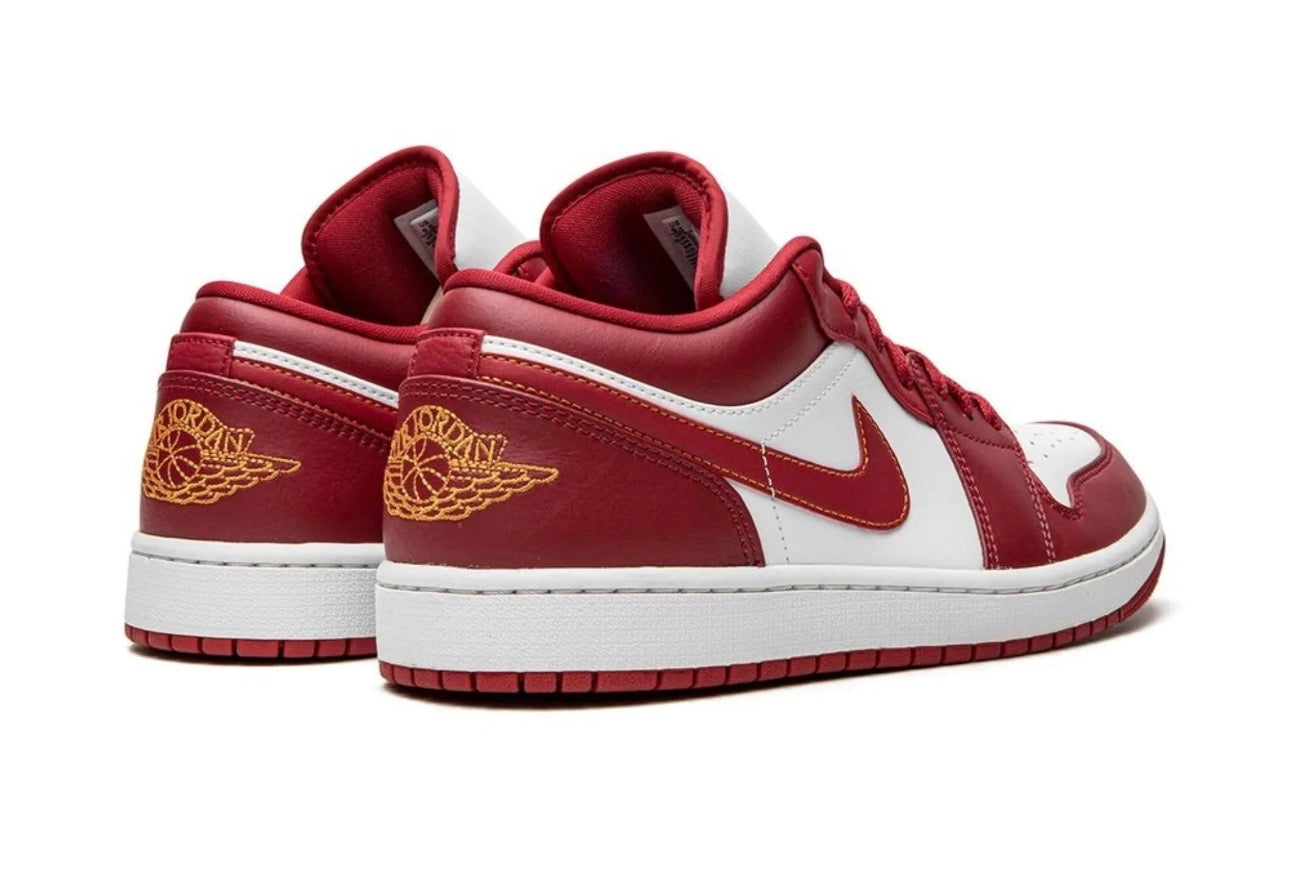 JORDAN
Air Jordan 1 Low ‘Cardinal Red’