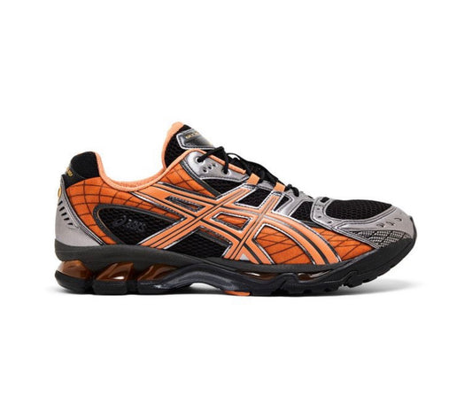 Asics
GEL-Nimbus 10.1
"Black Rust Orange"