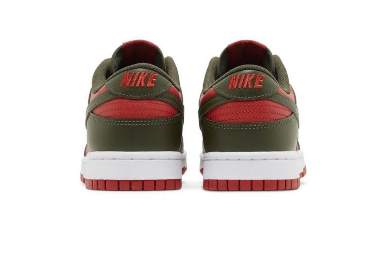 NIKE
DUNK LOW “Cargo Khaki Mystic Red” Sneakers