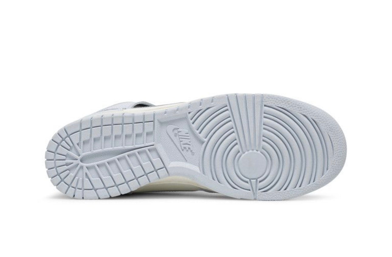 Nike Dunk Wmns High Football Grey