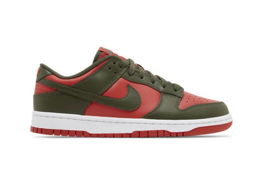 NIKE
DUNK LOW “Cargo Khaki Mystic Red” Sneakers